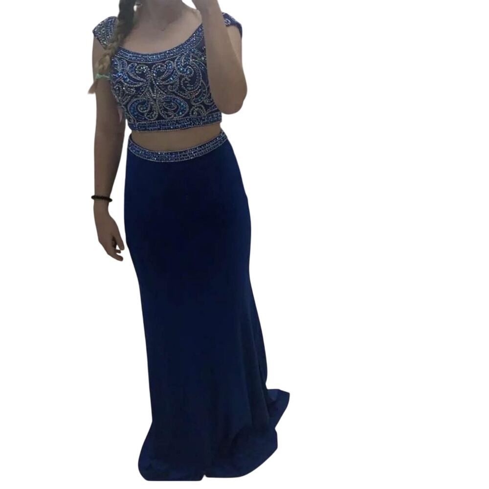 Blush Prom 11000 Royal Blue Beaded Two Piece Gown Size 6 Formal Dress